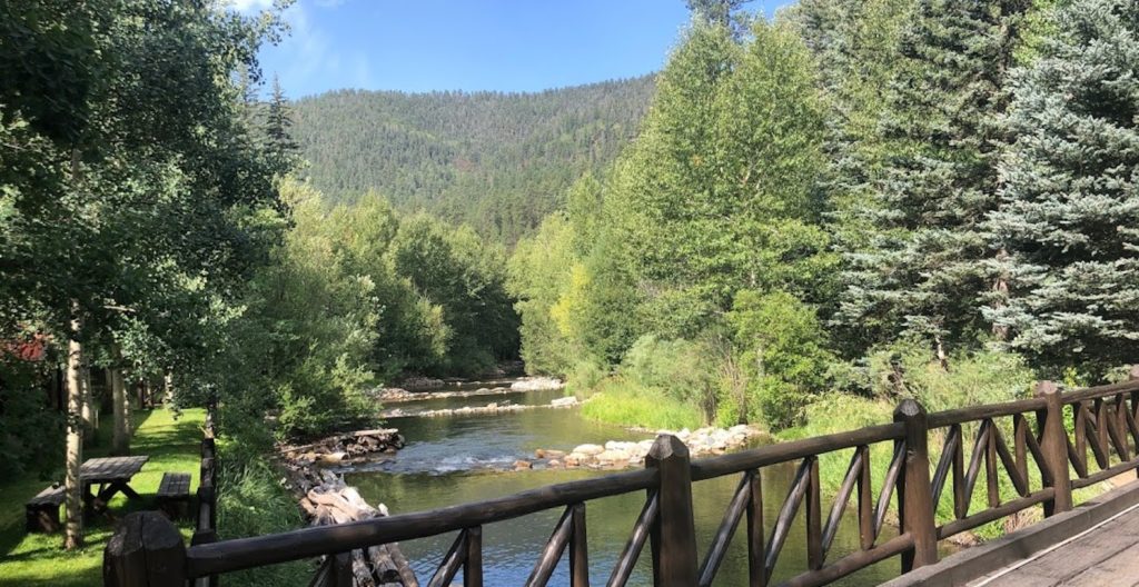 Trout Lodge - Bridge View